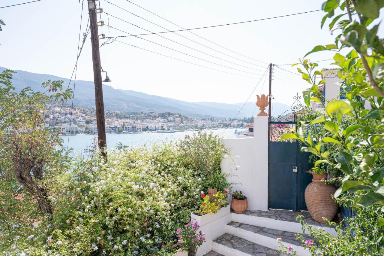 Traditional House Under The Clock Tower With Sweet View Poros Town Екстер'єр фото